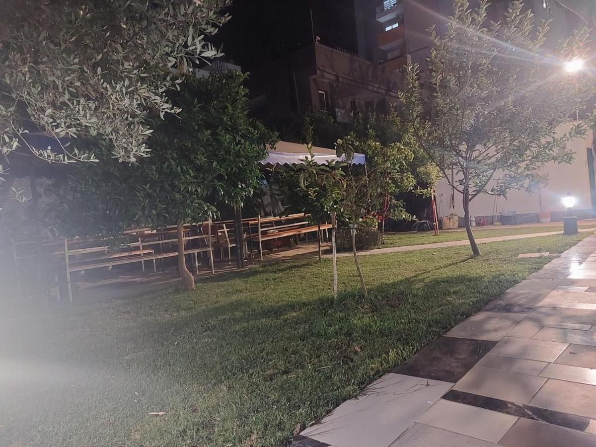 Vila Hyseni Durrës 외부 사진